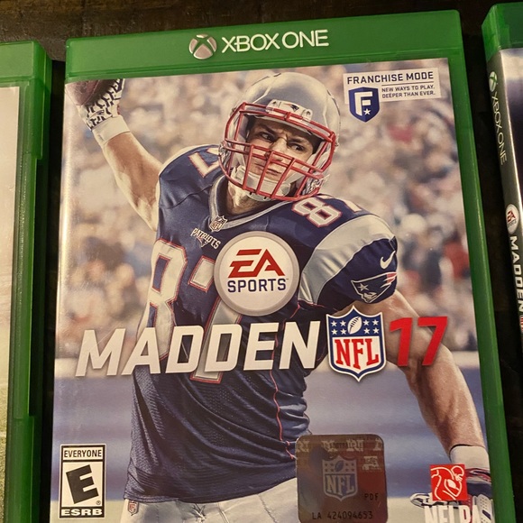 XBox One Games - 10 Games - Picture 3 of 11